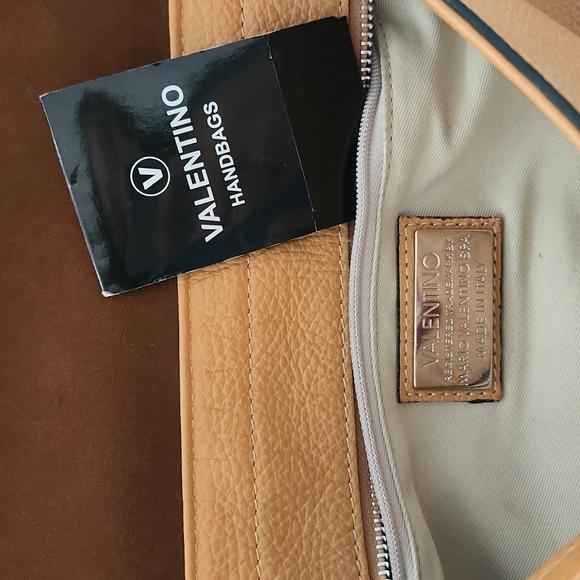 Valentino Bag - Picture 11 of 11